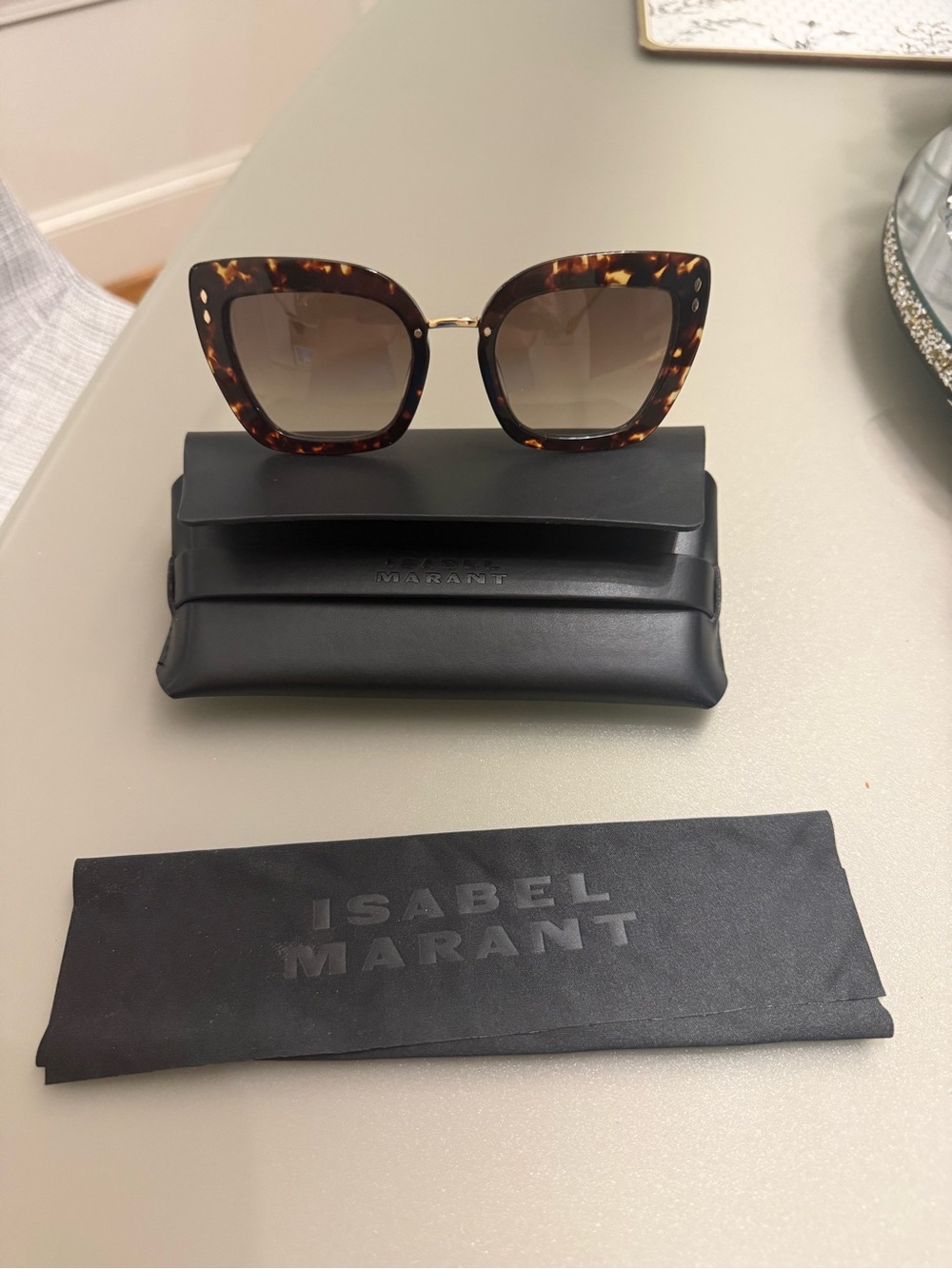 New! Isabel Marant Tortoiseshell Cat-Eye Sunglasses